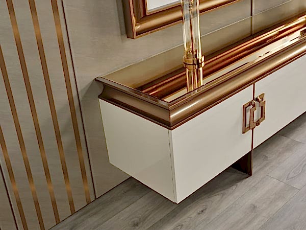 Piano Tv Ünitesi